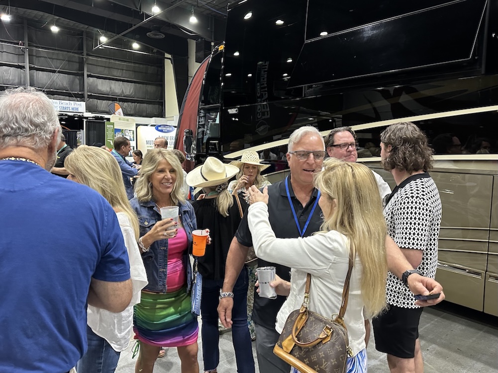  Prevost Motorhome Expo