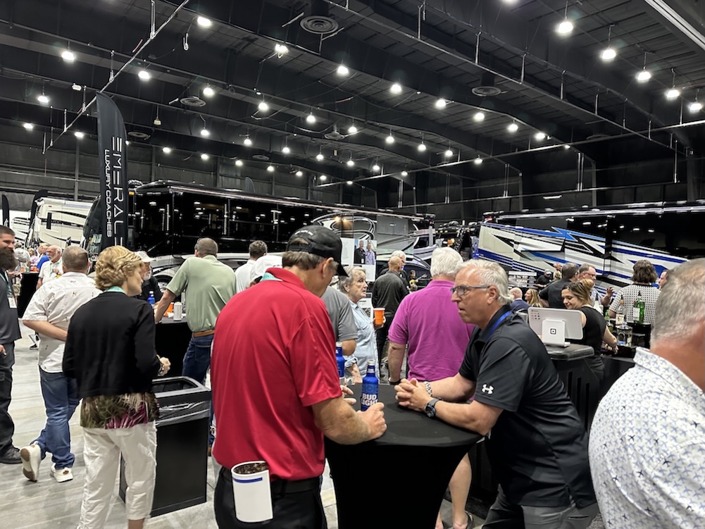  Prevost Motorhome Expo
