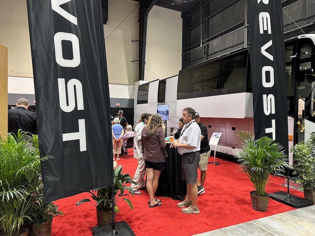  Prevost Motorhome Expo