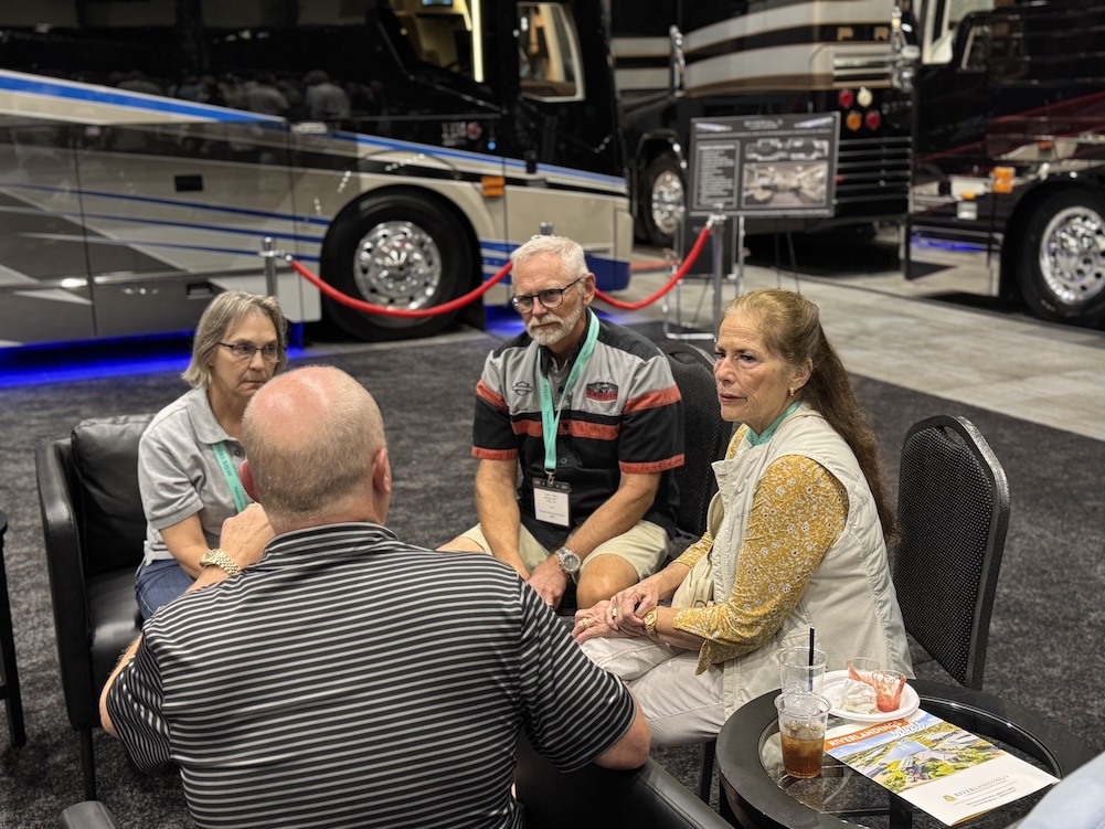  Prevost Motorhome Expo