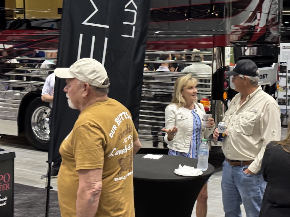  Prevost Motorhome Expo