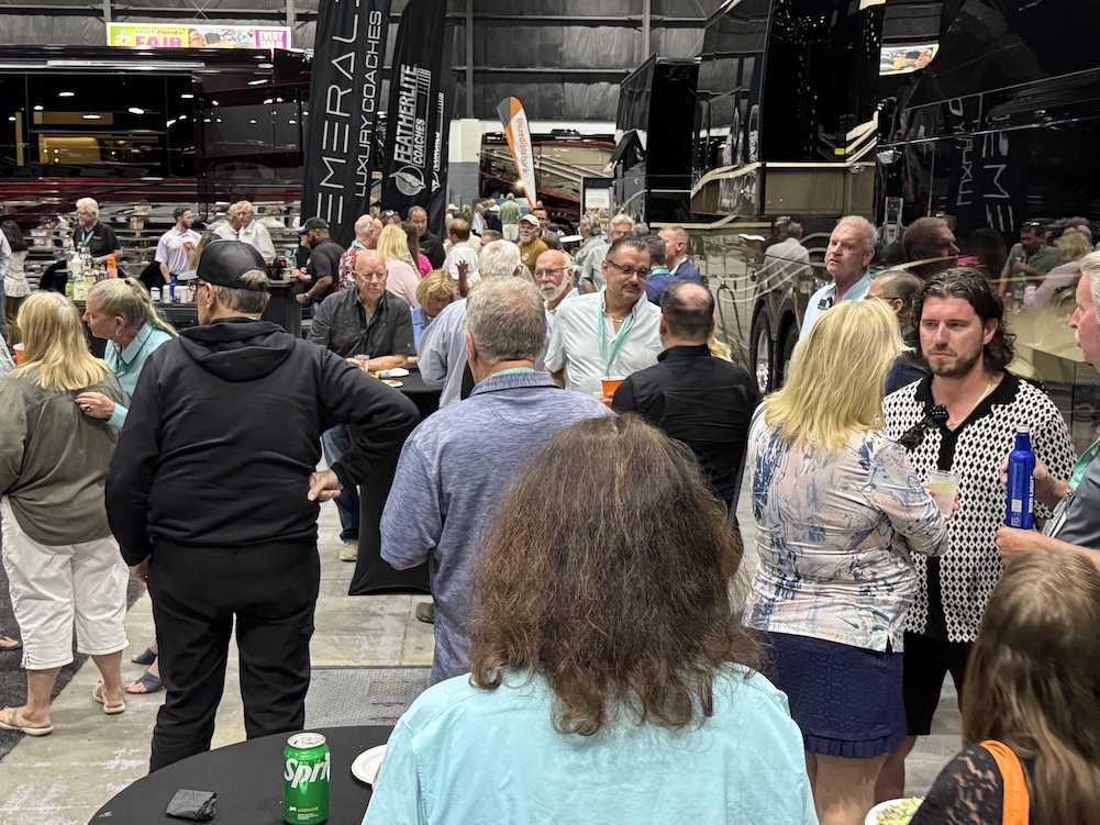  Prevost Motorhome Expo