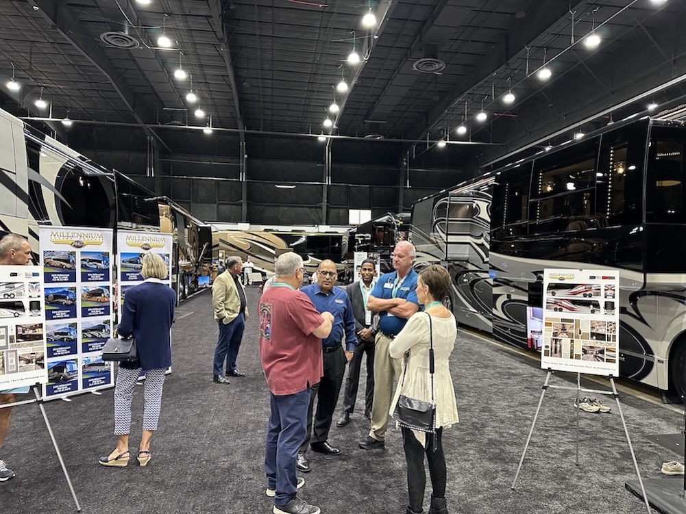  Prevost Motorhome Expo