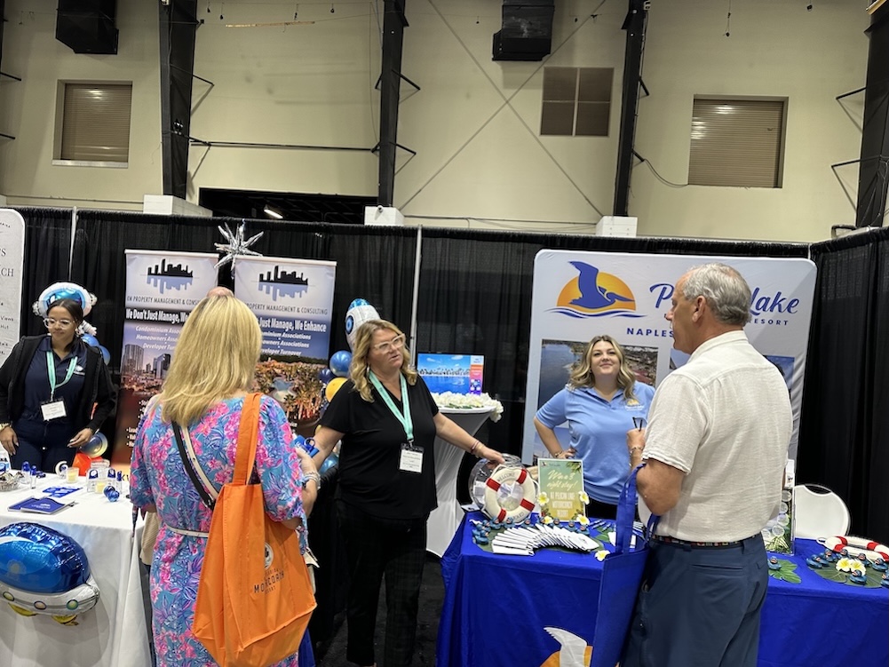  Prevost Motorhome Expo