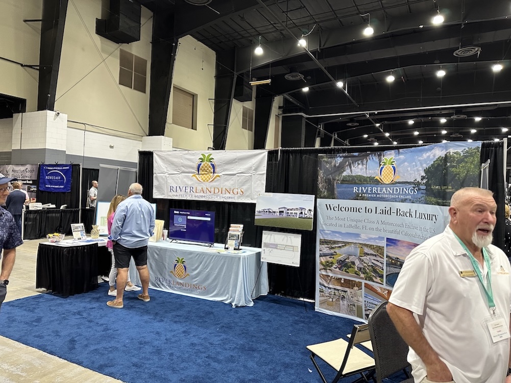  Prevost Motorhome Expo