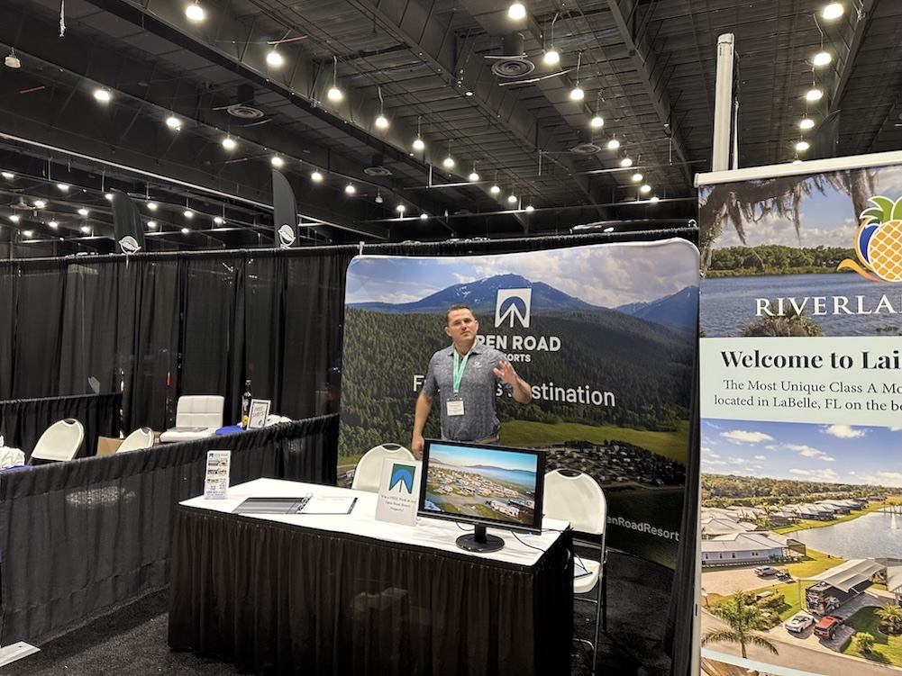 Prevost Motorhome Expo