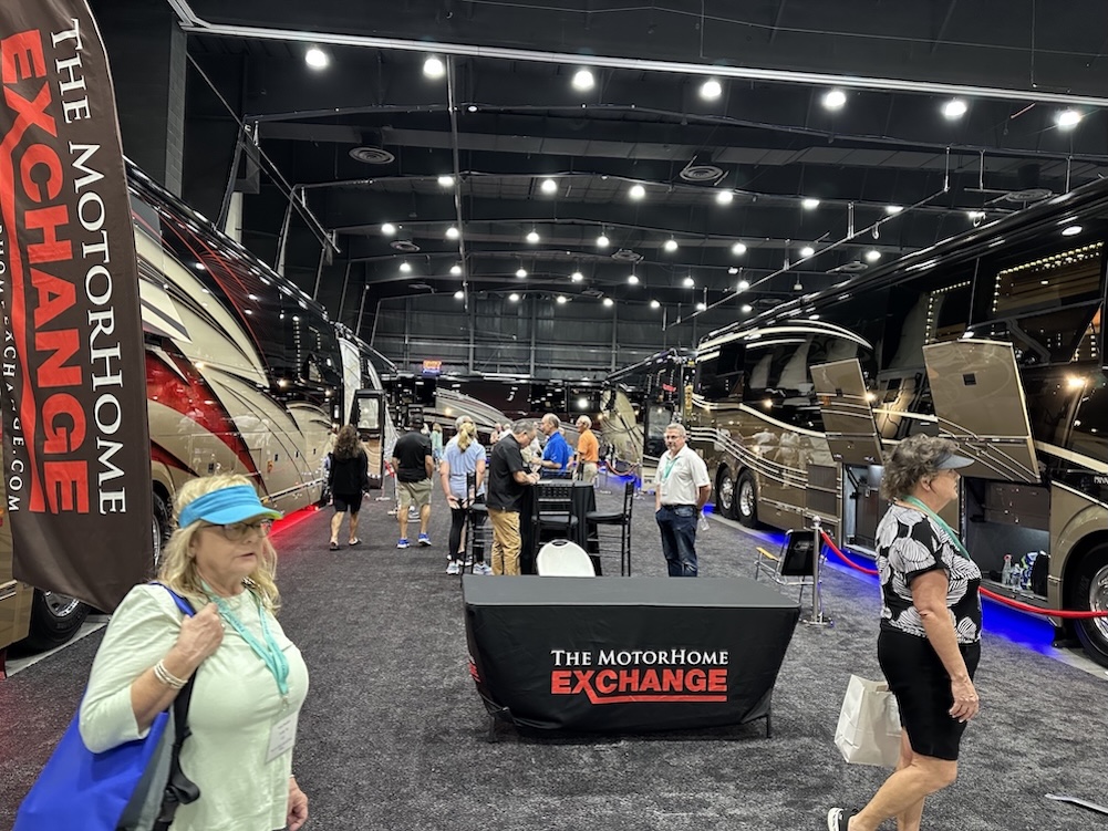  Prevost Motorhome Expo