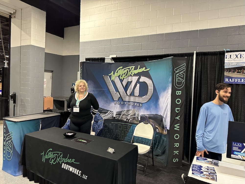  Prevost Motorhome Expo