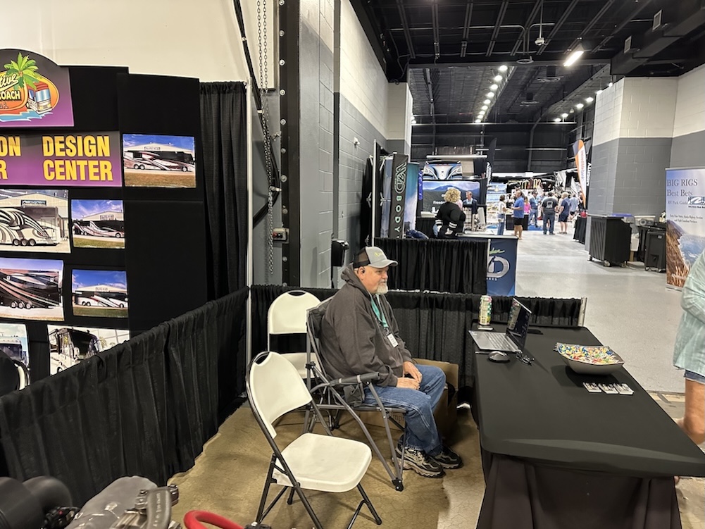  Prevost Motorhome Expo
