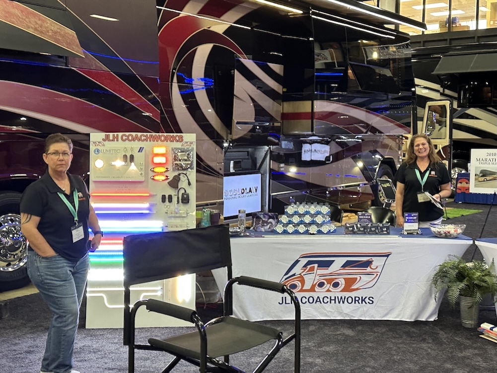  Prevost Motorhome Expo