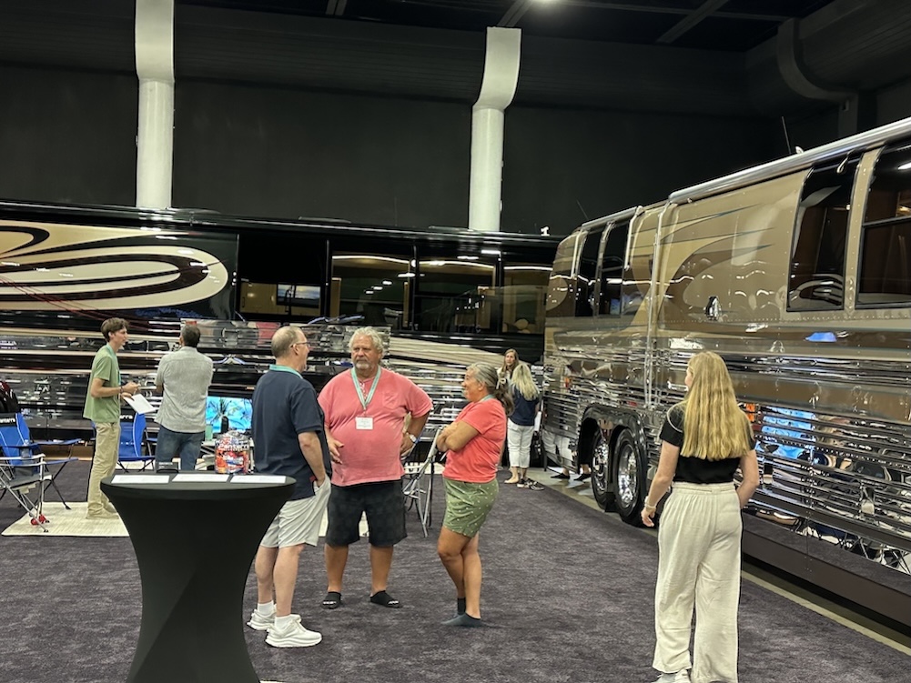  Prevost Motorhome Expo