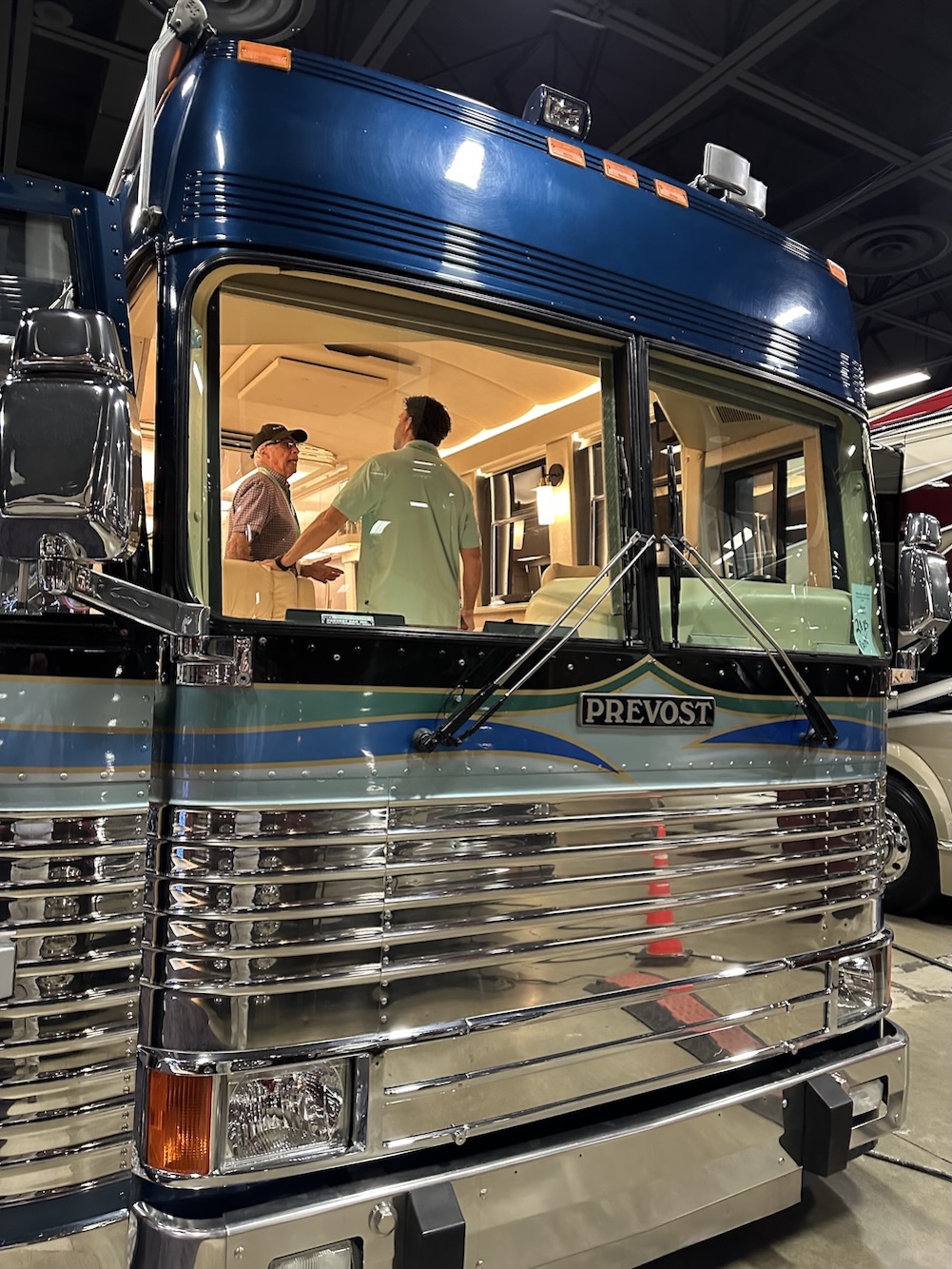  Prevost Motorhome Expo