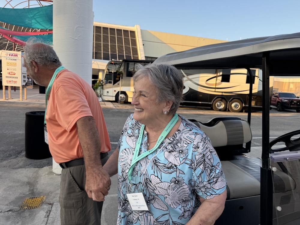  Prevost Motorhome Expo