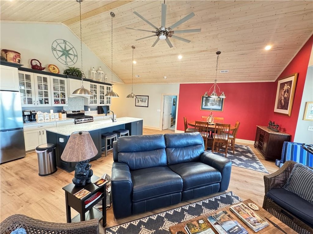  Prevost Real Estate For Sale