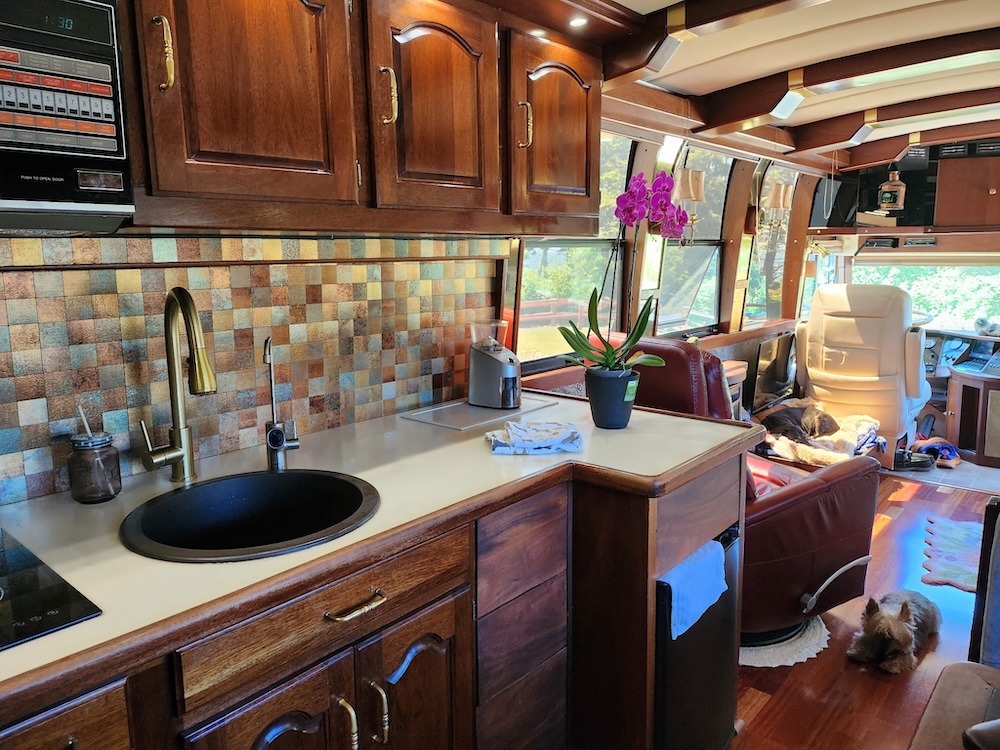 1985 Prevost Royale XL For Sale