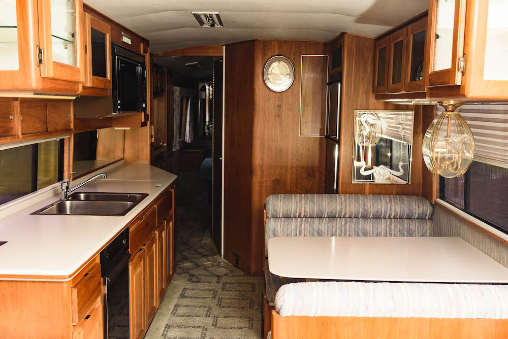 1989 Prevost Liberty XL For Sale