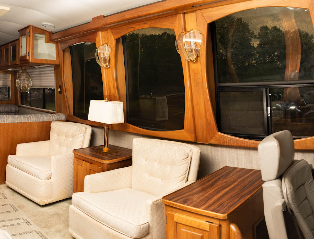 1989 Prevost Liberty XL For Sale