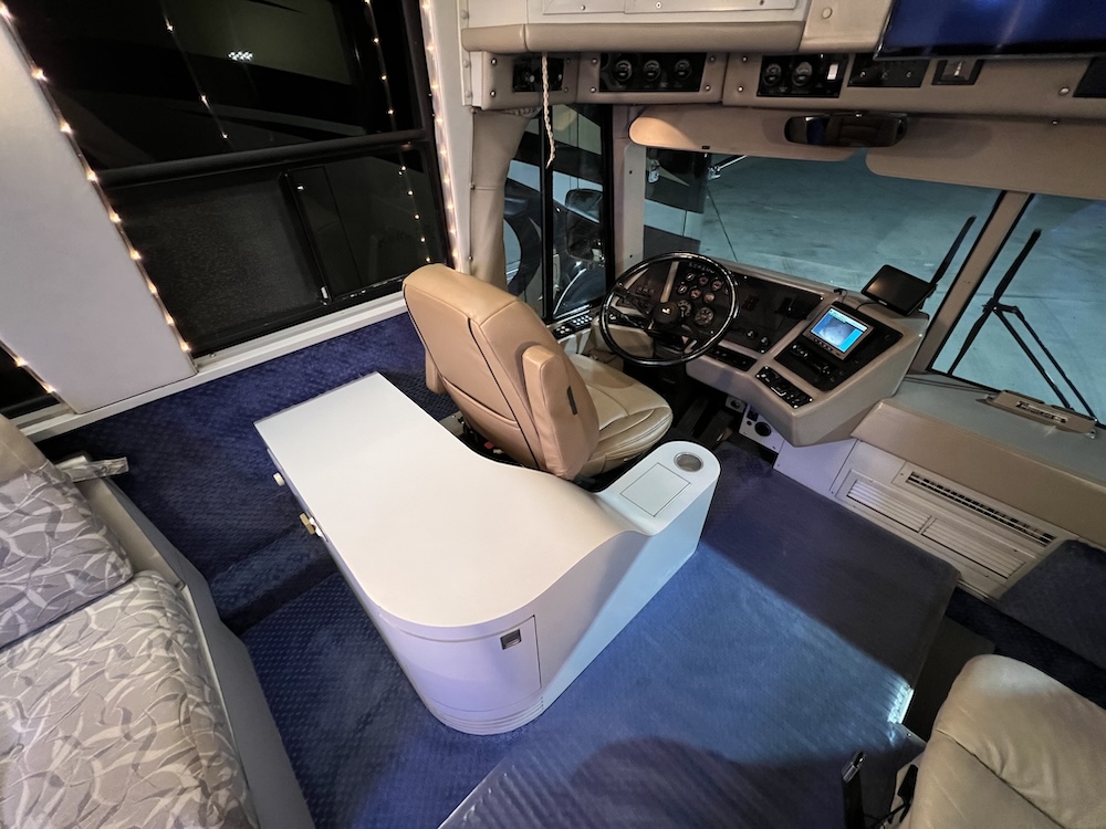 1990 Prevost Liberty XL For Sale