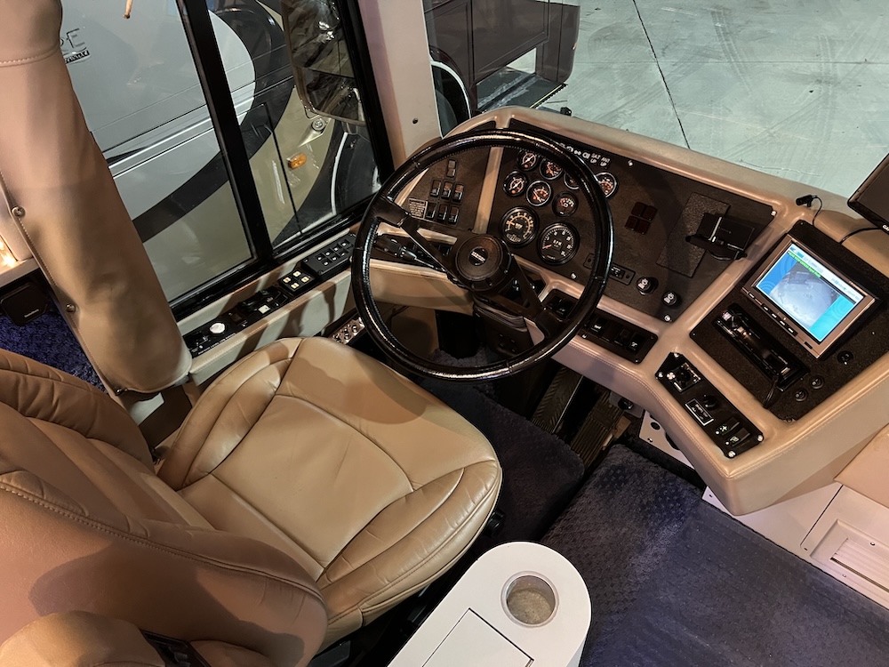 1990 Prevost Liberty XL For Sale