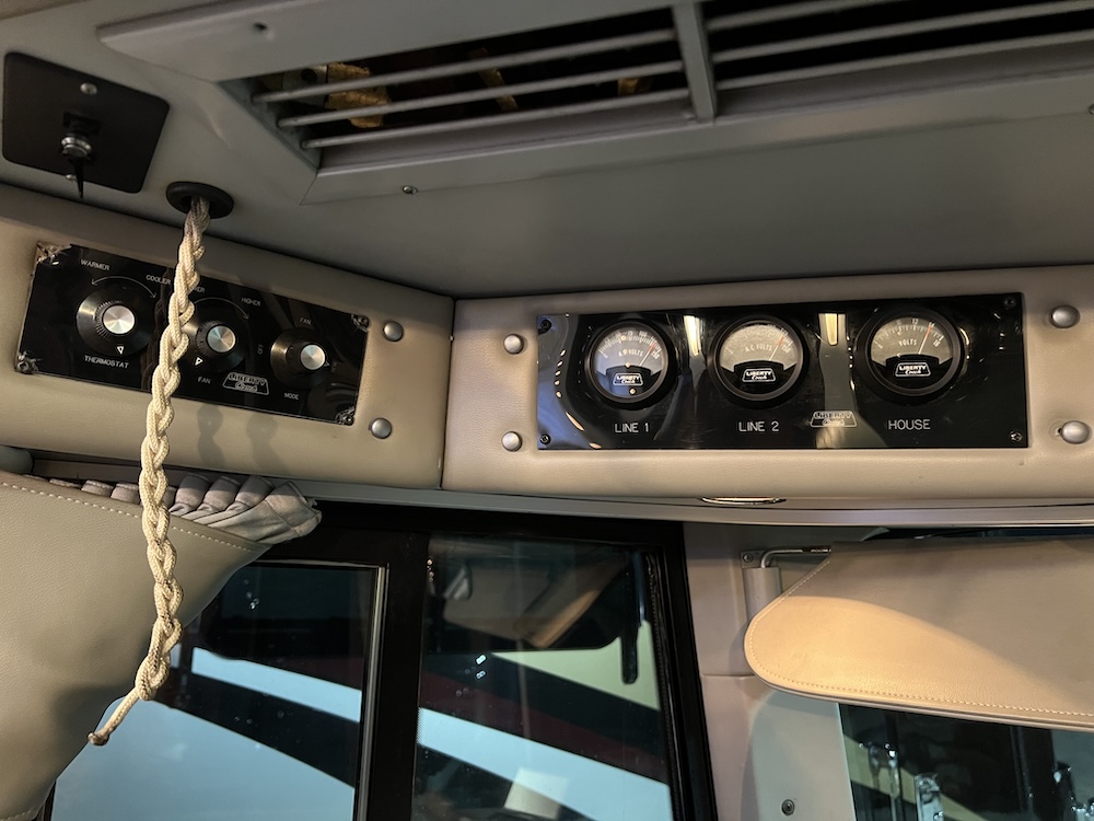 1990 Prevost Liberty XL For Sale