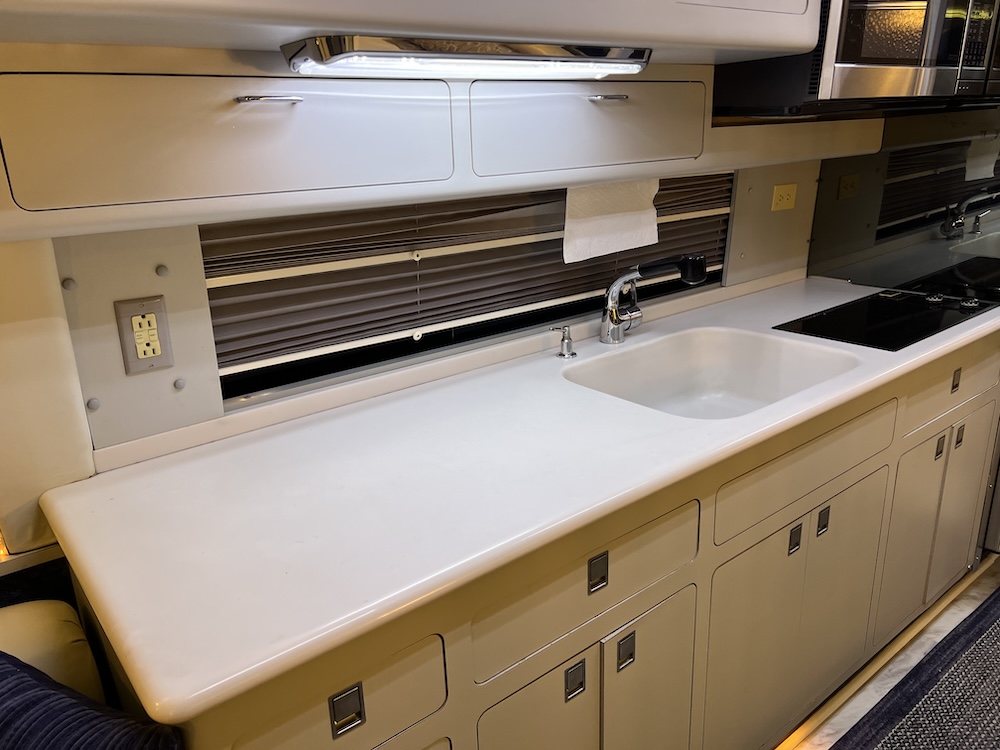 1990 Prevost Liberty XL For Sale