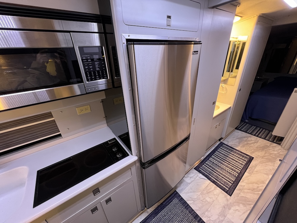 1990 Prevost Liberty XL For Sale