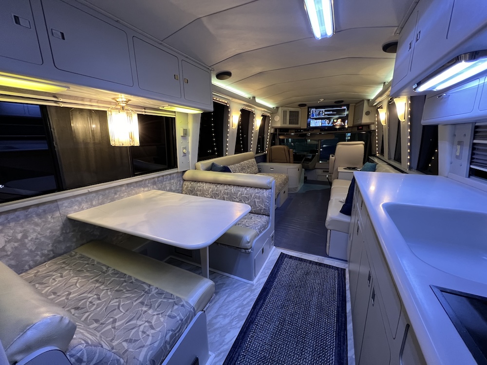 1990 Prevost Liberty XL For Sale