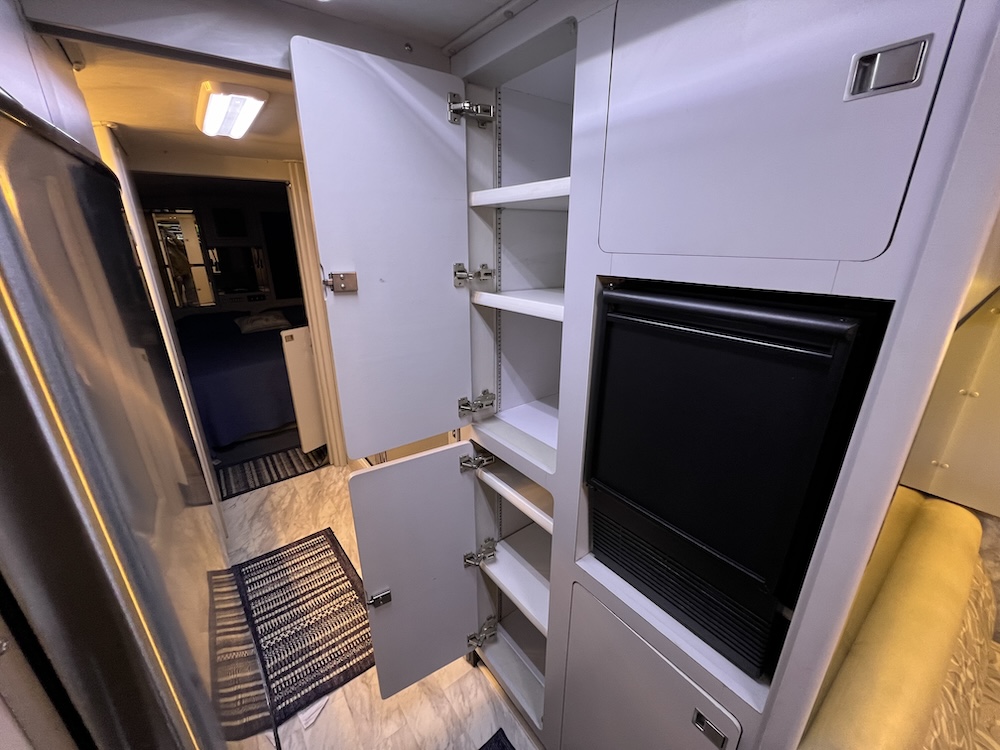 1990 Prevost Liberty XL For Sale