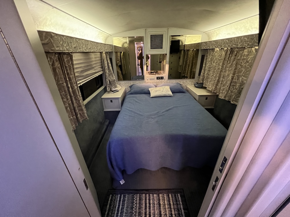 1990 Prevost Liberty XL For Sale