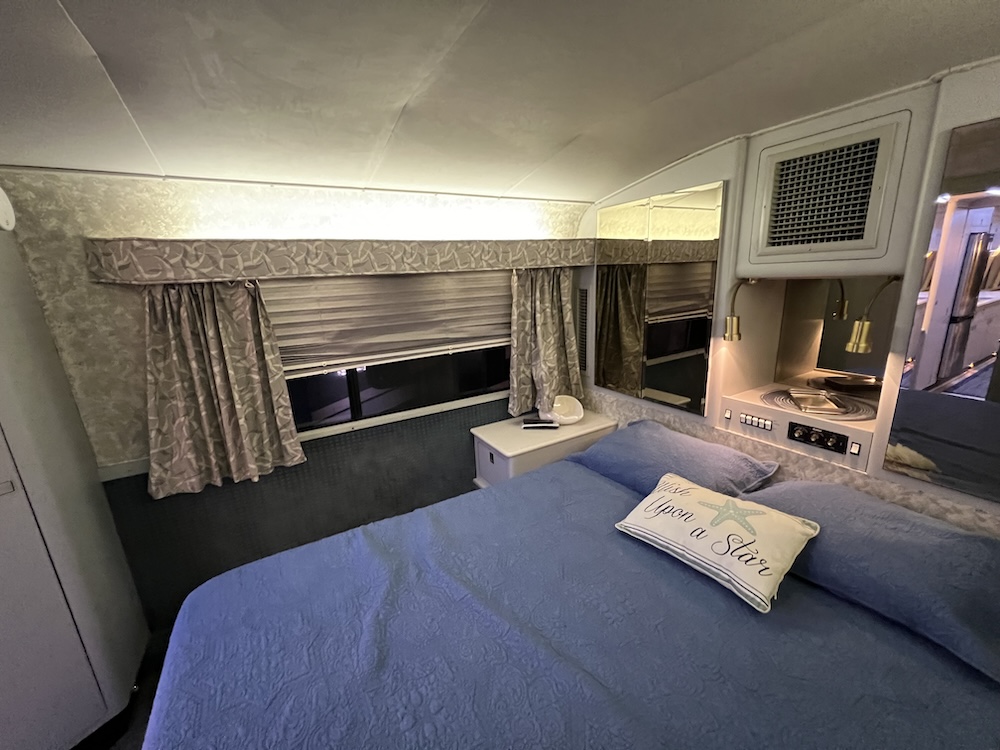 1990 Prevost Liberty XL For Sale