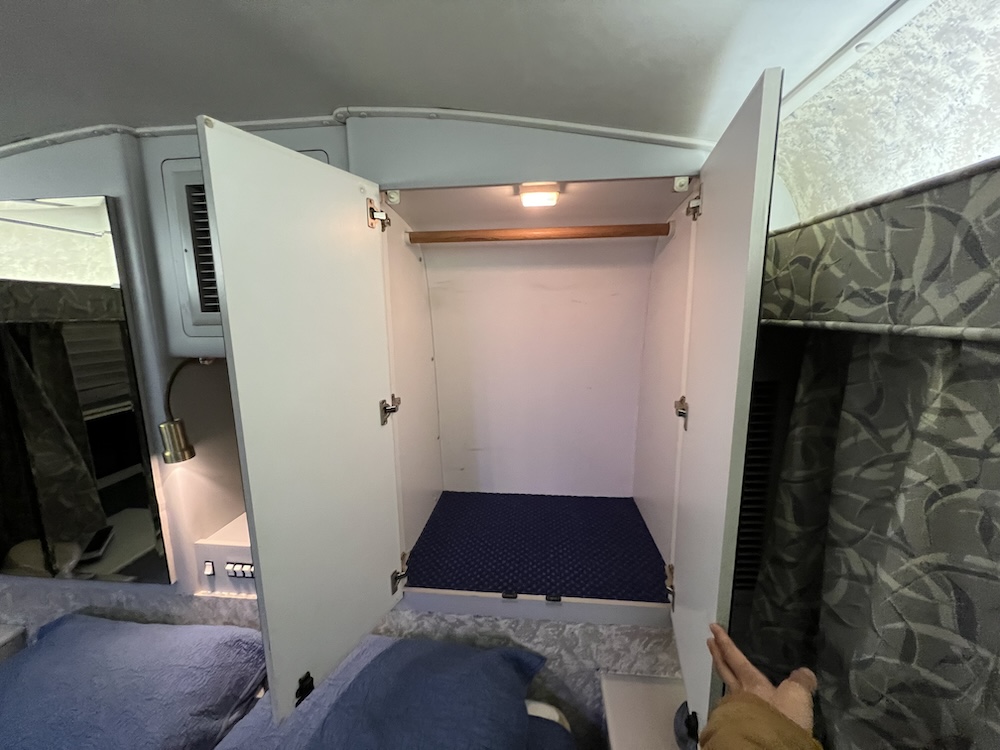 1990 Prevost Liberty XL For Sale