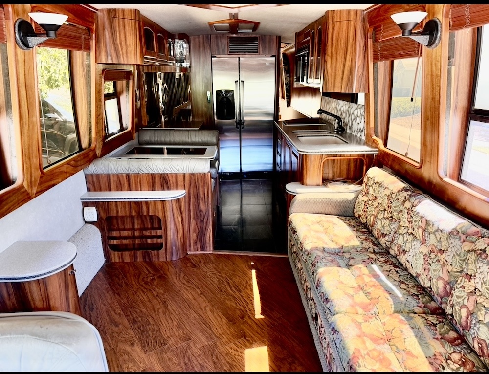 1990 Prevost Marathon XL For Sale