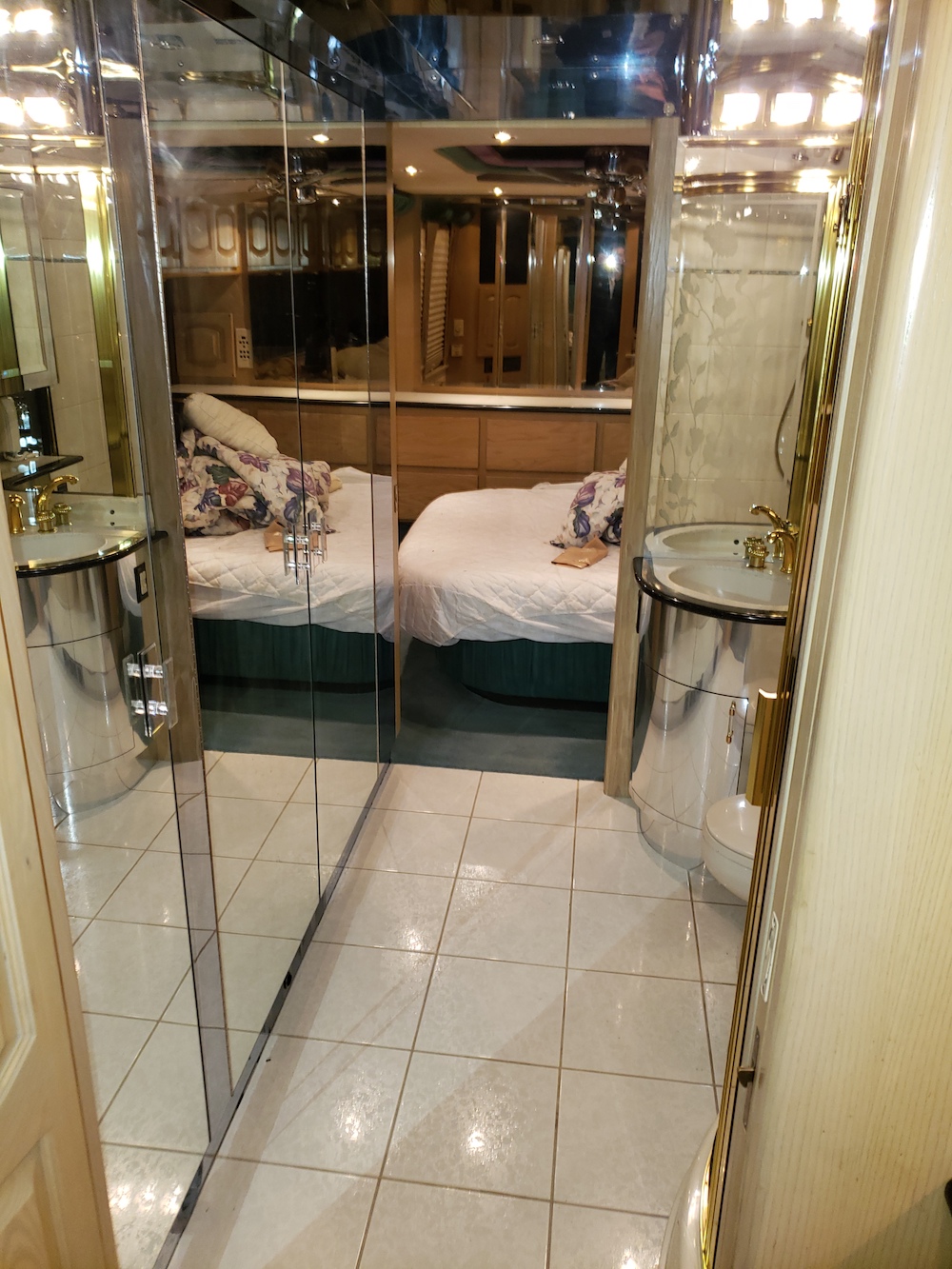 1993 Prevost Liberty XL For Sale