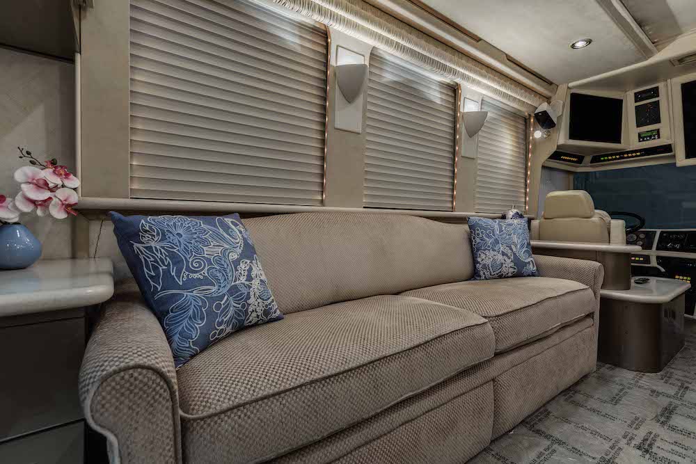 1994 Prevost Country Coach XL For Sale