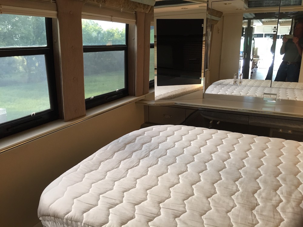 1995 Prevost Country Coach XL For Sale