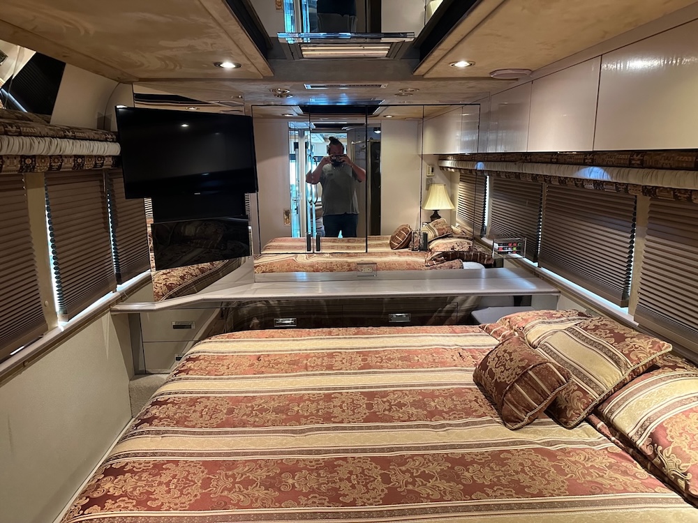 1995 Prevost Country Coach XL For Sale
