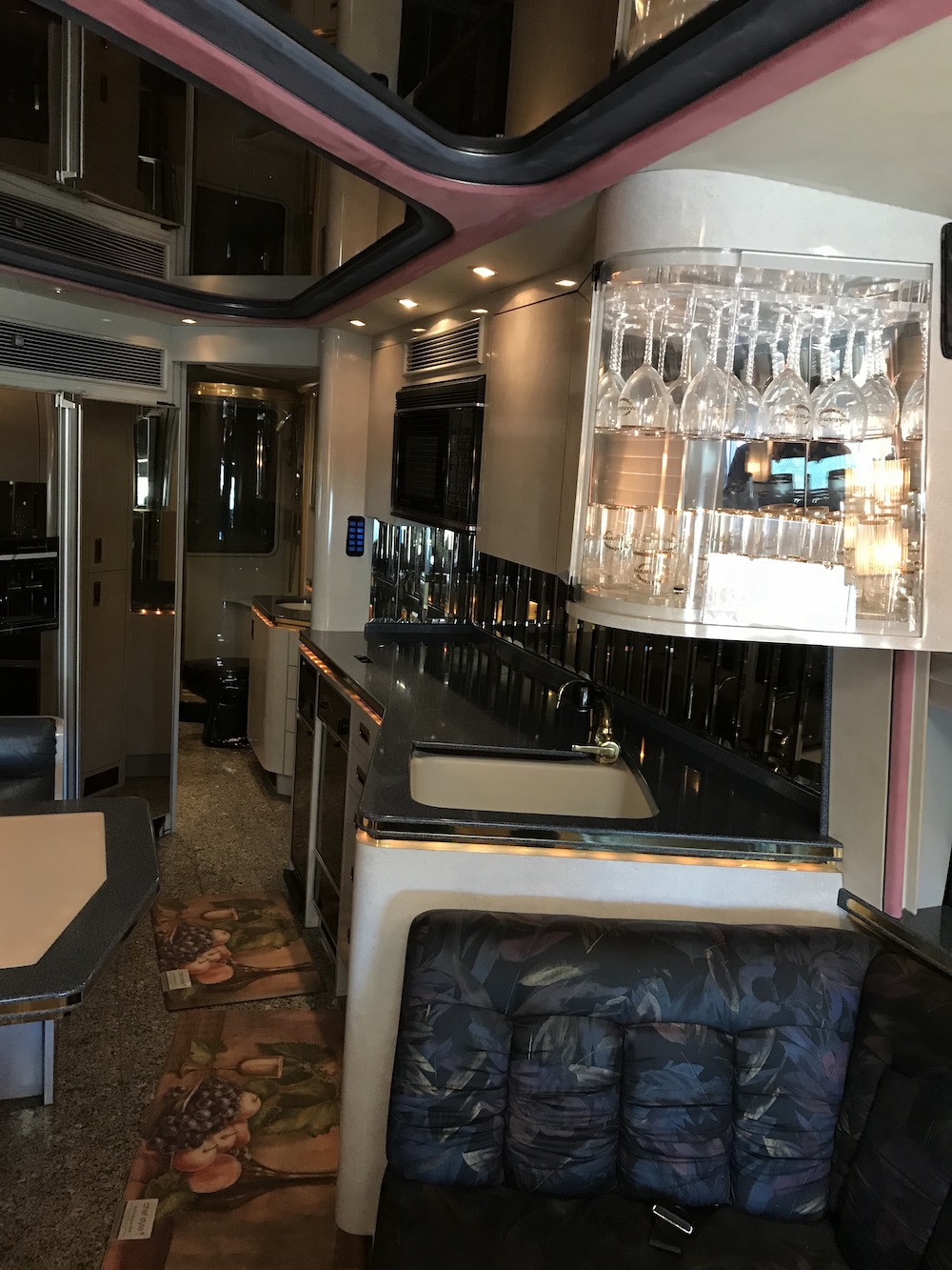 1995 Prevost Marathon XL For Sale