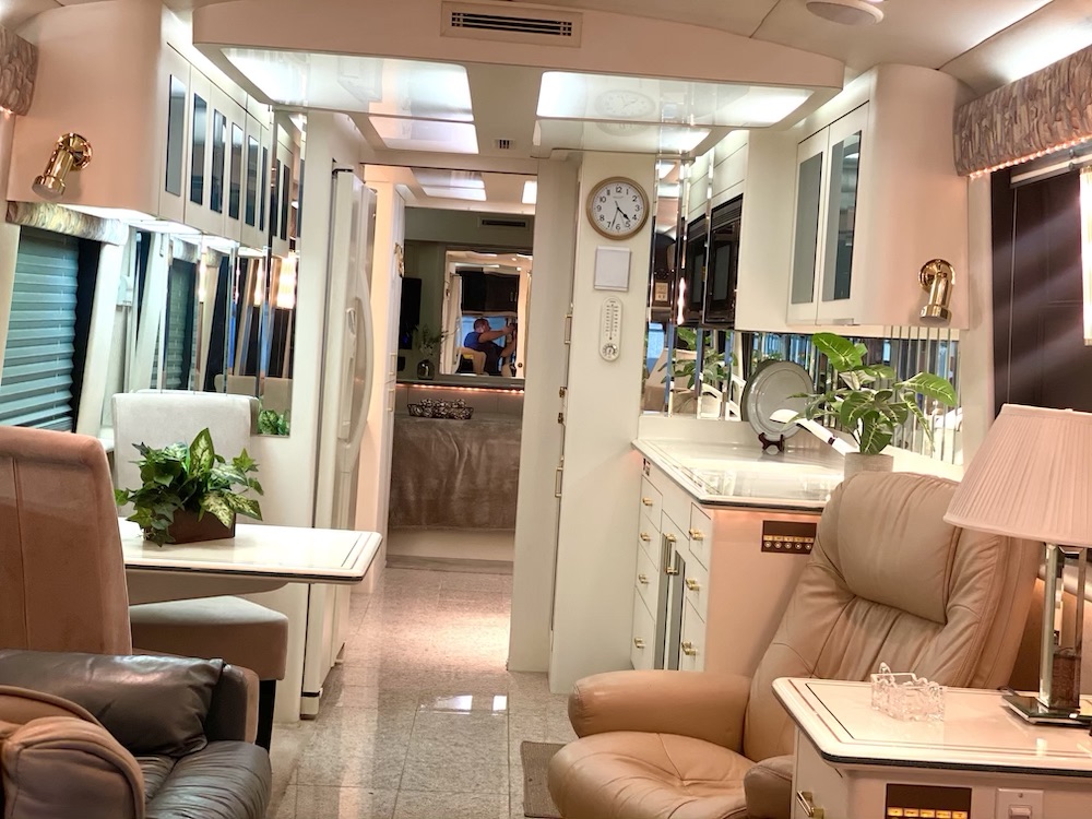 1996 Prevost Angola XL For Sale