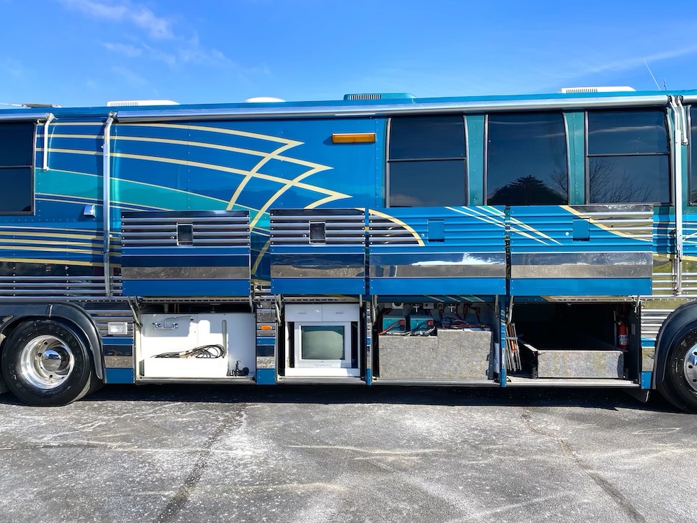 1996 Prevost Angola XL For Sale