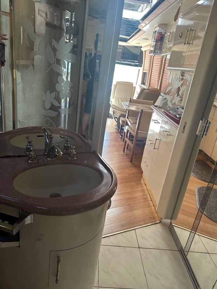 1996 Prevost Liberty XL For Sale