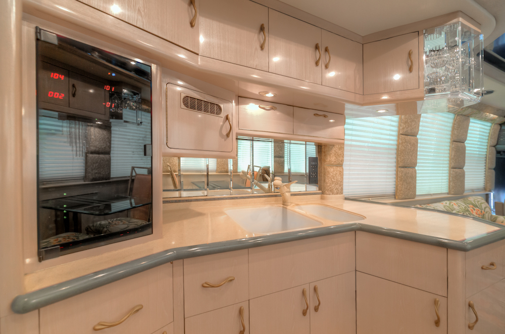 1996 Prevost Liberty XL For Sale