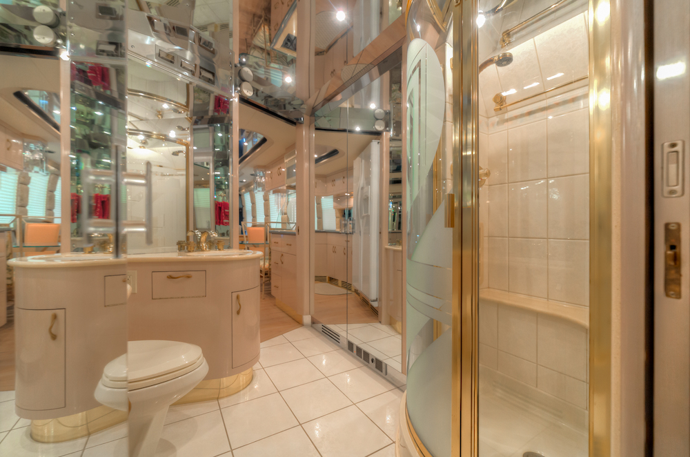 1996 Prevost Liberty XL For Sale