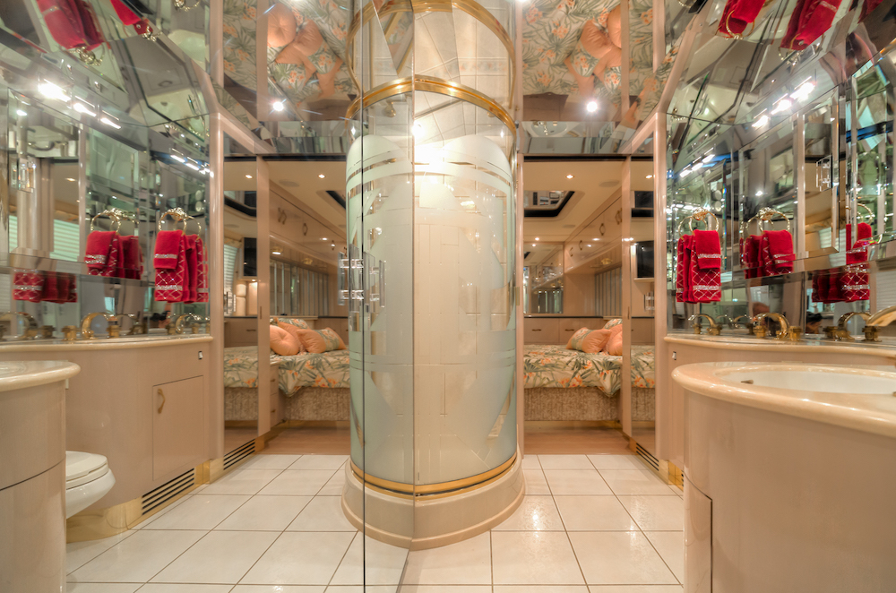 1996 Prevost Liberty XL For Sale