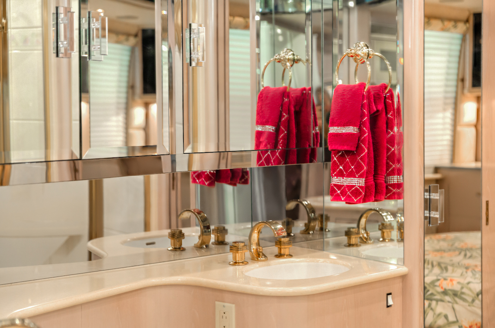 1996 Prevost Liberty XL For Sale