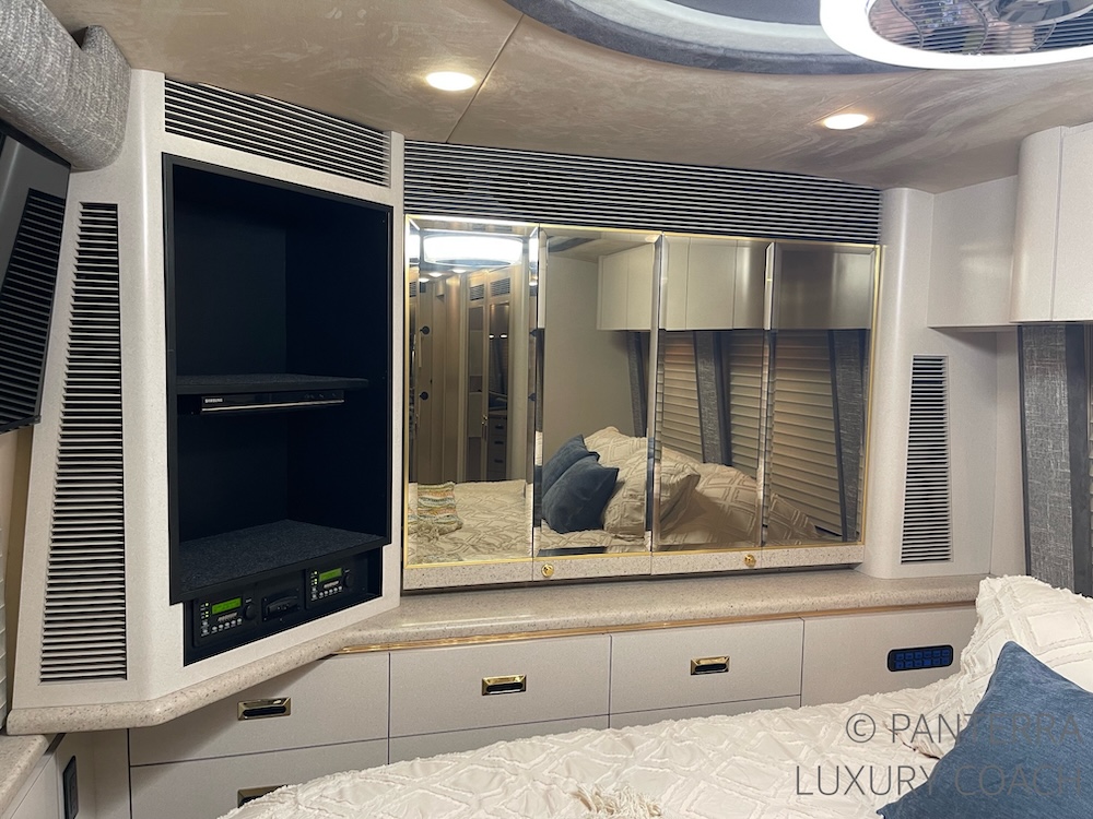 1996 Prevost Marathon XL Non Slide