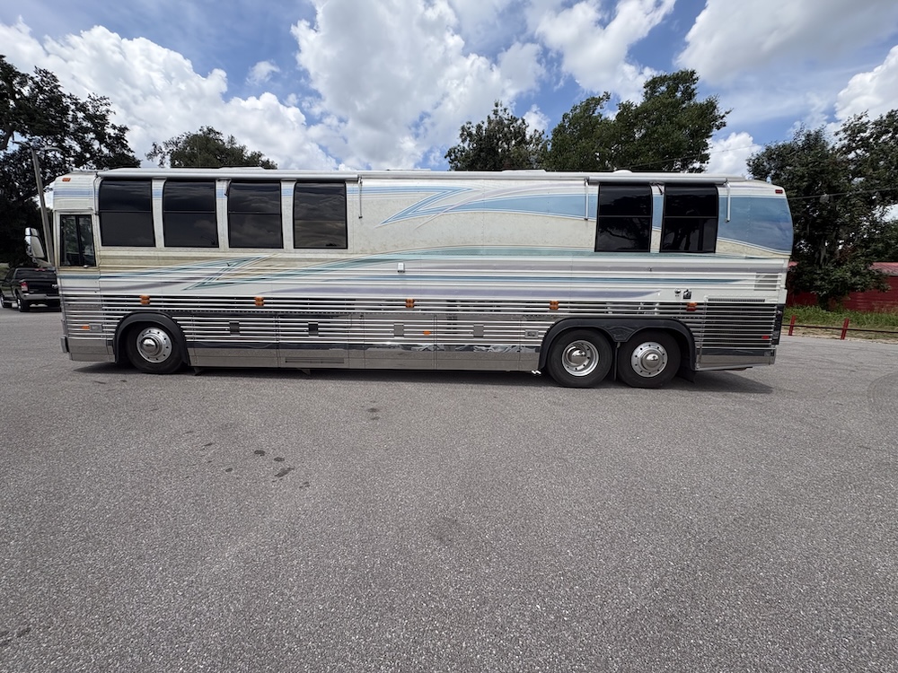 1997 Prevost Angola XL For Sale