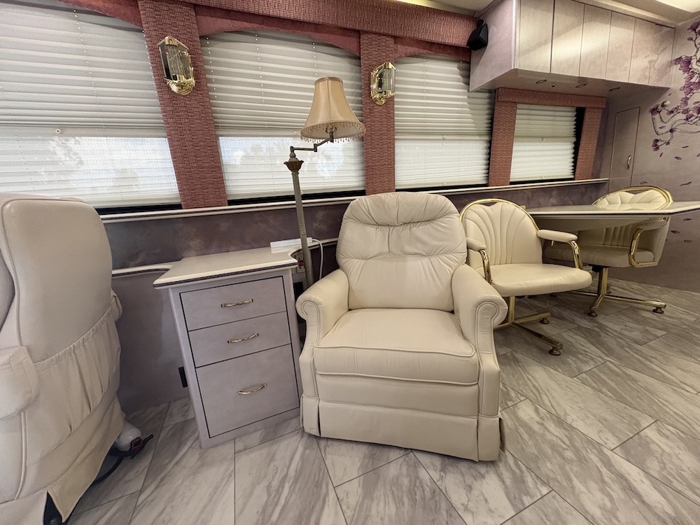1997 Prevost Angola XL For Sale