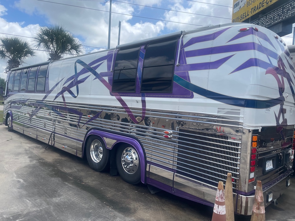1997 Prevost Country Coach XL For Sale