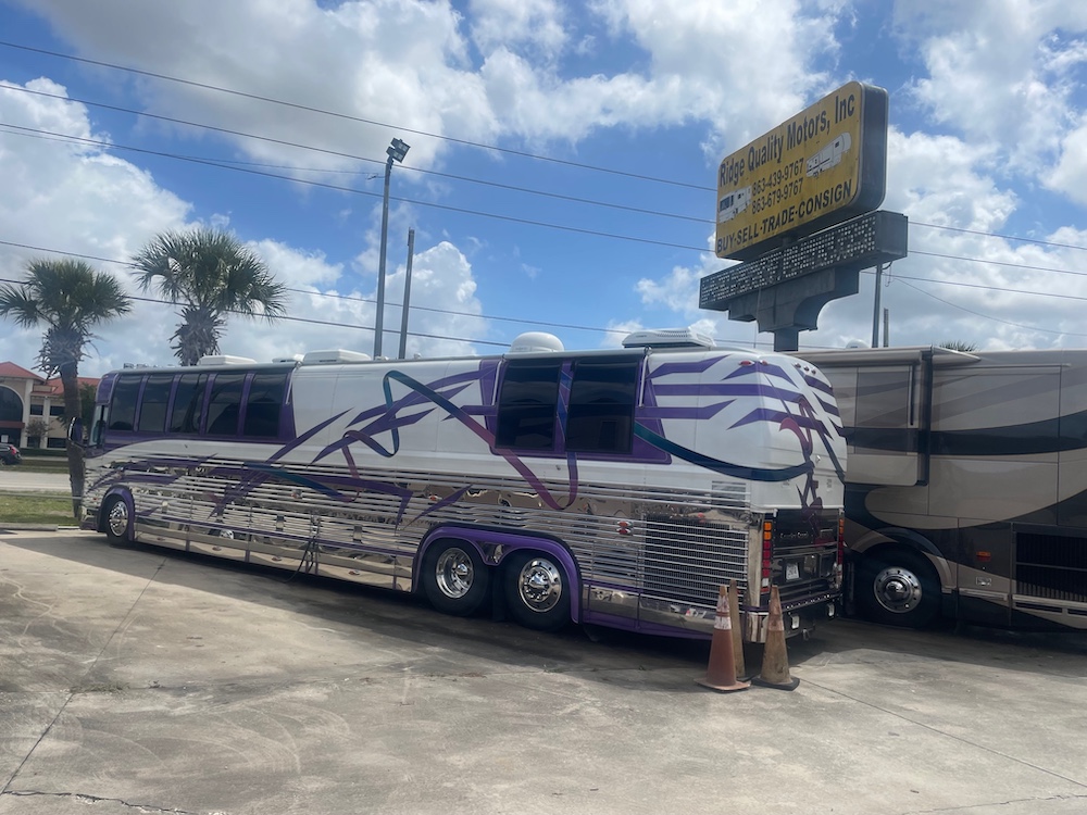 1997 Prevost Country Coach XL For Sale
