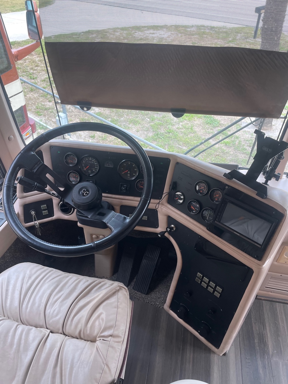 1997 Prevost Country Coach XL For Sale
